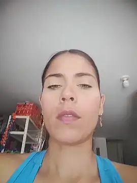 wet vika online show from April 14, 1:22 pm