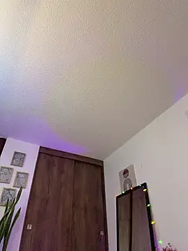 Kathlopez online show from April 1, 3:29 am