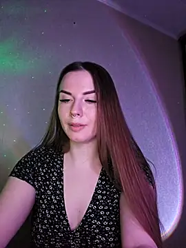 EvaansSmith online show from March 25, 7:17 pm