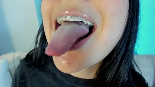 rudyhlowes online show from April 13, 3:08 am