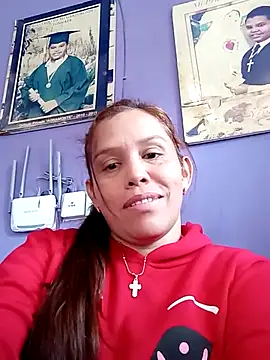 alexandra-queen online show from April 7, 5:37 pm