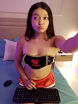 Nahomyrain online show from April 14, 3:39 am