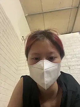 Bethiencute online show from June 15, 1:44 pm