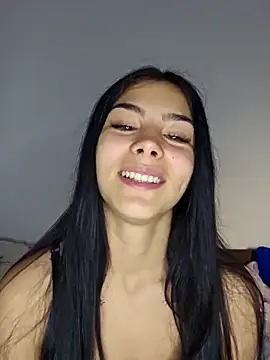 Crissdesire online show from April 8, 3:25 pm