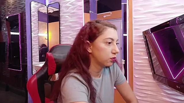 Julietta mx online show from April 14, 1:55 pm