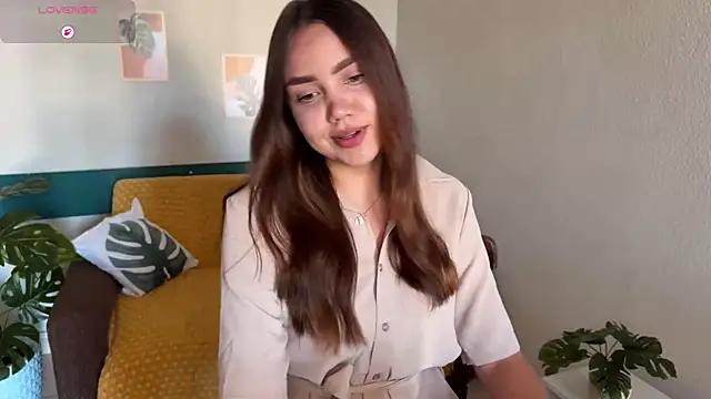 NebulaaHaven online show from April 6, 6:09 pm