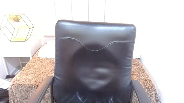 mia velvetk online show from April 8, 3:19 am