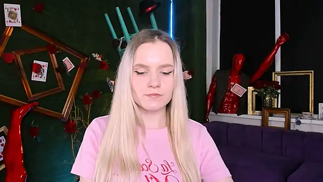 SherriButlers online show from April 14, 9:42 am