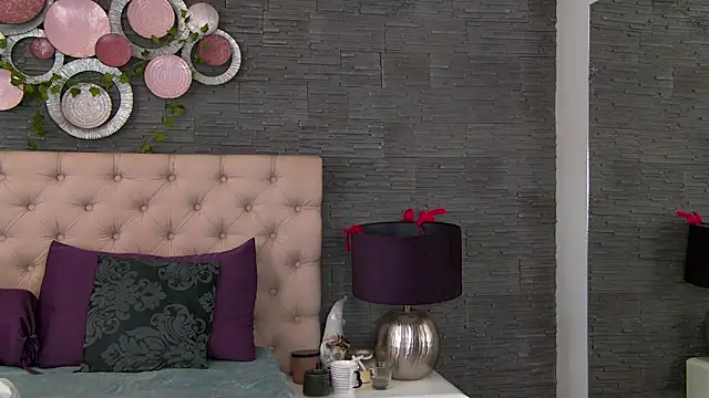 Arya Joy online show from April 3, 4:32 am