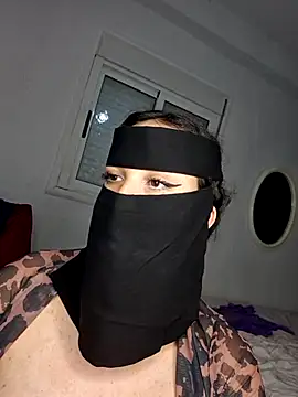 Big as-big online show from April 14, 7:36 pm