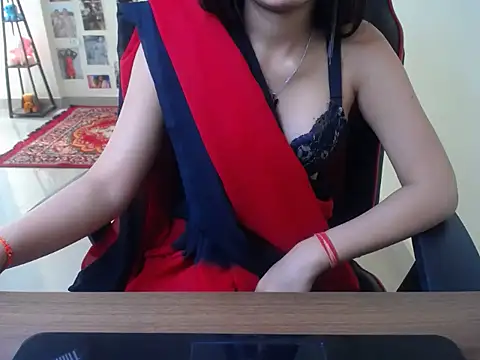 sweety gaur online show from March 31, 7:08 am