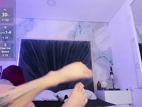 Derieri Blush online show from April 13, 6:30 pm