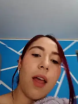 Dayan White online show from March 27, 6:08 pm