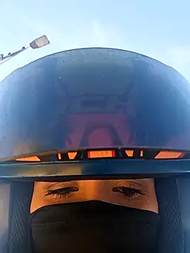 Dayan White online show from April 12, 9:28 pm