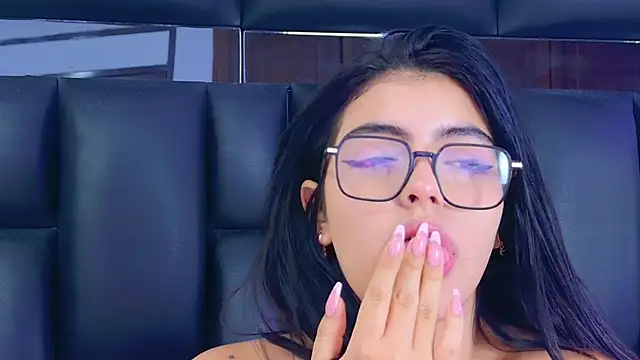 AryCopper online show from April 14, 9:48 pm