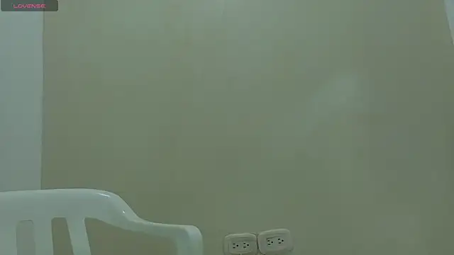 Honnie cute online show from April 18, 3:14 pm