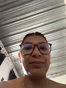 antonela bb online show from April 1, 1:41 pm