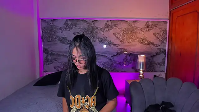 Miss KhalifaDoll online show from April 15, 4:35 am