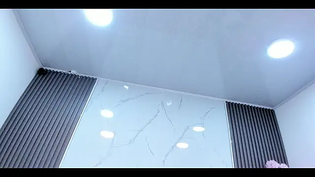 CharloteeTaylor online show from April 9, 8:14 pm