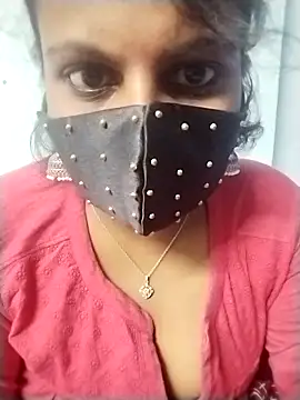 honeyflowerr online show from April 4, 9:13 pm