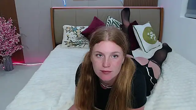 Carammelstorm online show from April 8, 1:13 pm