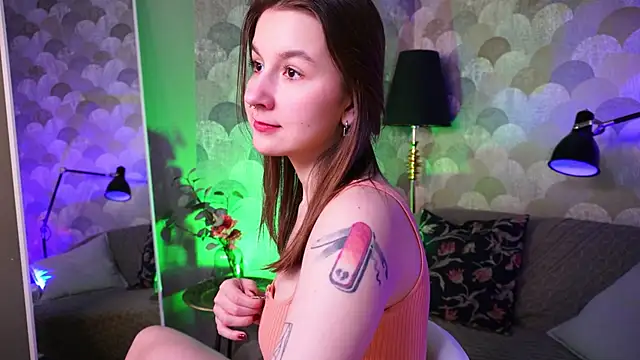 Frantease online show from April 9, 6:19 am