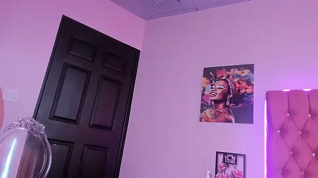 Naddynee online show from March 30, 1:33 pm