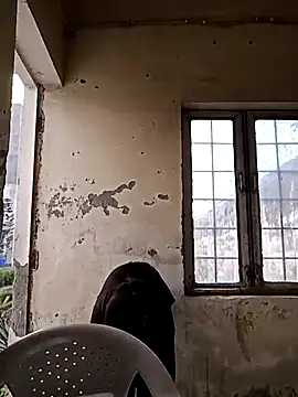 Raanieoy012 online show from April 2, 1:47 am