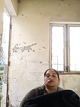 Raanieoy012 online show from April 14, 2:22 am