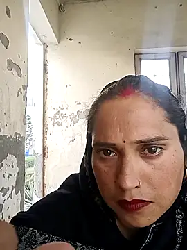 Raanieoy012 online show from April 12, 2:03 am