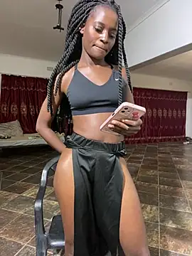 DarkChocolateSlender  online show from March 31, 9:26 pm