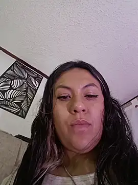 CharlottLee online show from April 5, 2:10 am