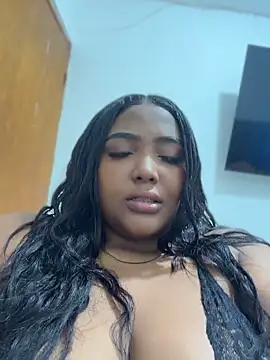 DaniXxx1 online show from April 11, 7:45 am