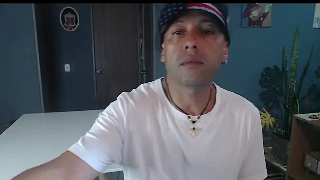  bonnie and clyde online show from July 15, 9:08 pm