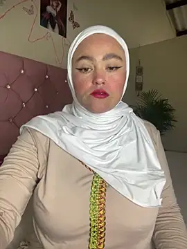 Marian fadel online show from April 15, 1:00 pm