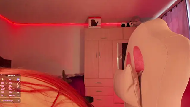 milk1sweet online show from April 1, 1:34 pm