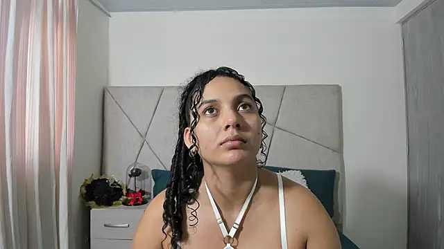 VeraBellucci online show from April 9, 11:26 am