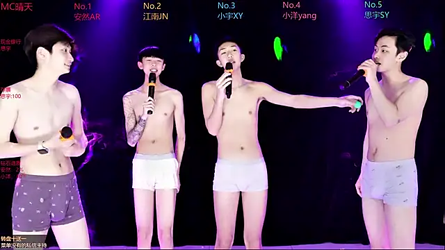 AOA-boy001 online show from April 2, 1:41 pm