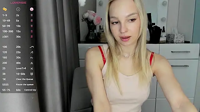 MelodyIllves online show from April 3, 2:42 am