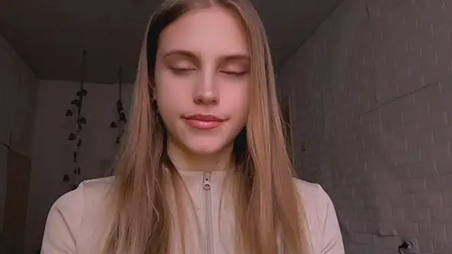 EveCoutch online show from April 14, 12:16 pm