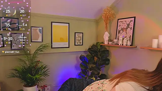 BambiBaby  online show from April 11, 3:16 pm