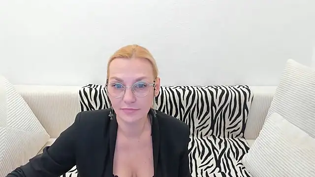 OeigesMik online show from April 14, 9:31 am