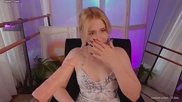 molly bloom online show from April 12, 2:53 pm