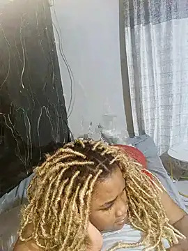 starrgirlll online show from March 29, 11:59 pm