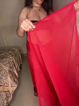 HOTTY ALIA1 online show from April 1, 5:41 am