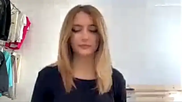 CassiPlacido online show from April 17, 8:16 am