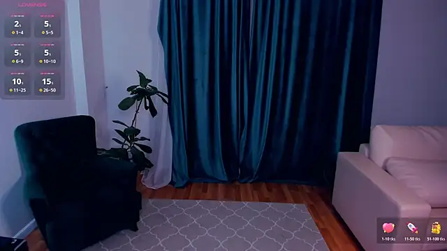 EnolaNewand online show from April 10, 9:43 pm