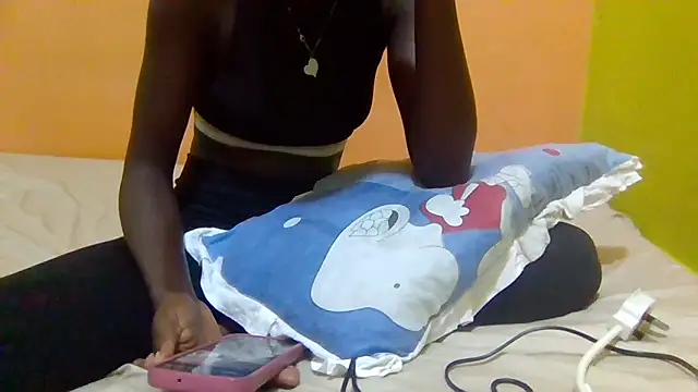 Ebony Baddiee online show from April 1, 2:14 pm