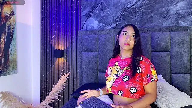 Amaia aa  online show from March 29, 7:57 pm