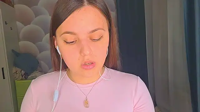 AnnaSpirit online show from April 13, 5:03 pm